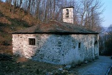 Chiesa della Fontana San Giulio - Vista Laterale